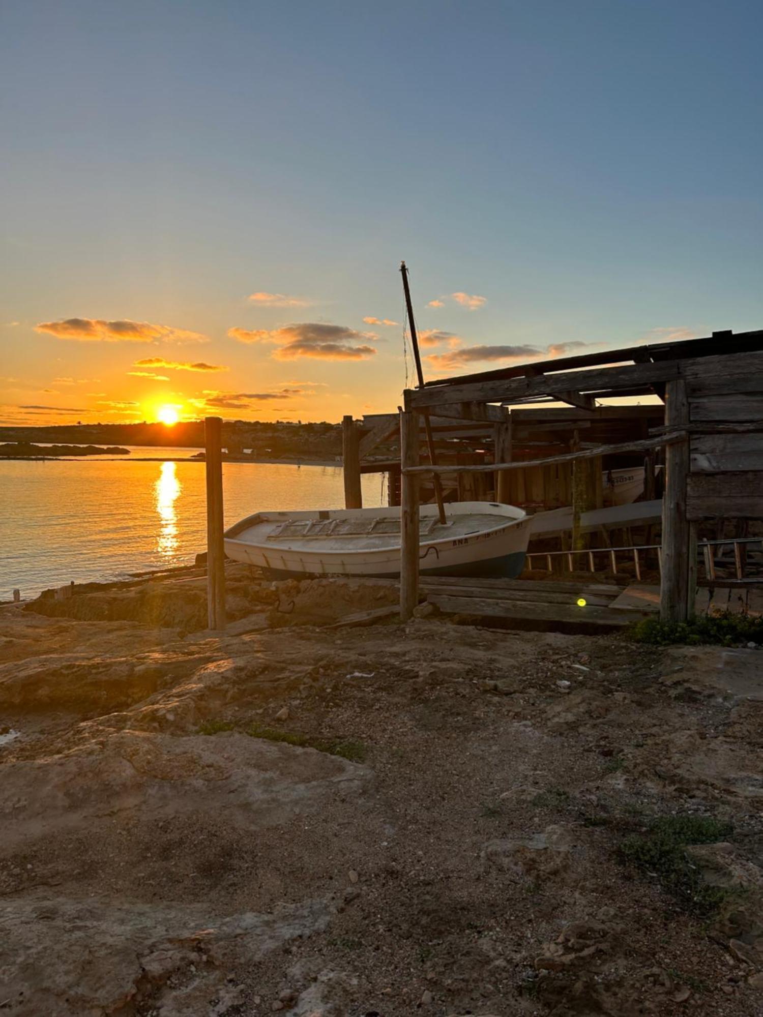 Es Pujols Vista Mare Apartment Luaran gambar
